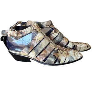 MESSECA NEW YORK Strappy Floral Booties, Cut-out, Ankle Straps. 8.5